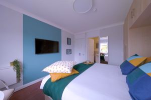 Photo 11- click for photo gallery